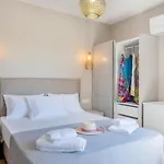 Egialion Iqia شقة