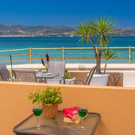 Appartement Egialion Iqia *