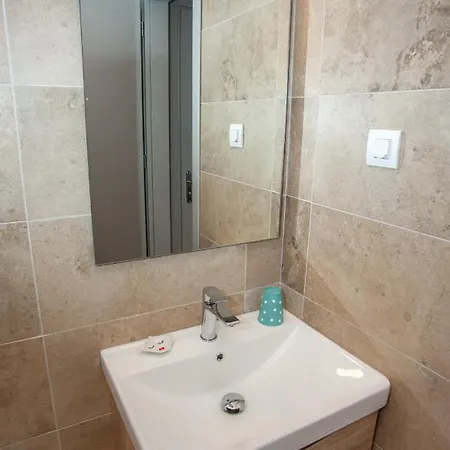 Egialion Iqia Argostoli (Kefalonia)